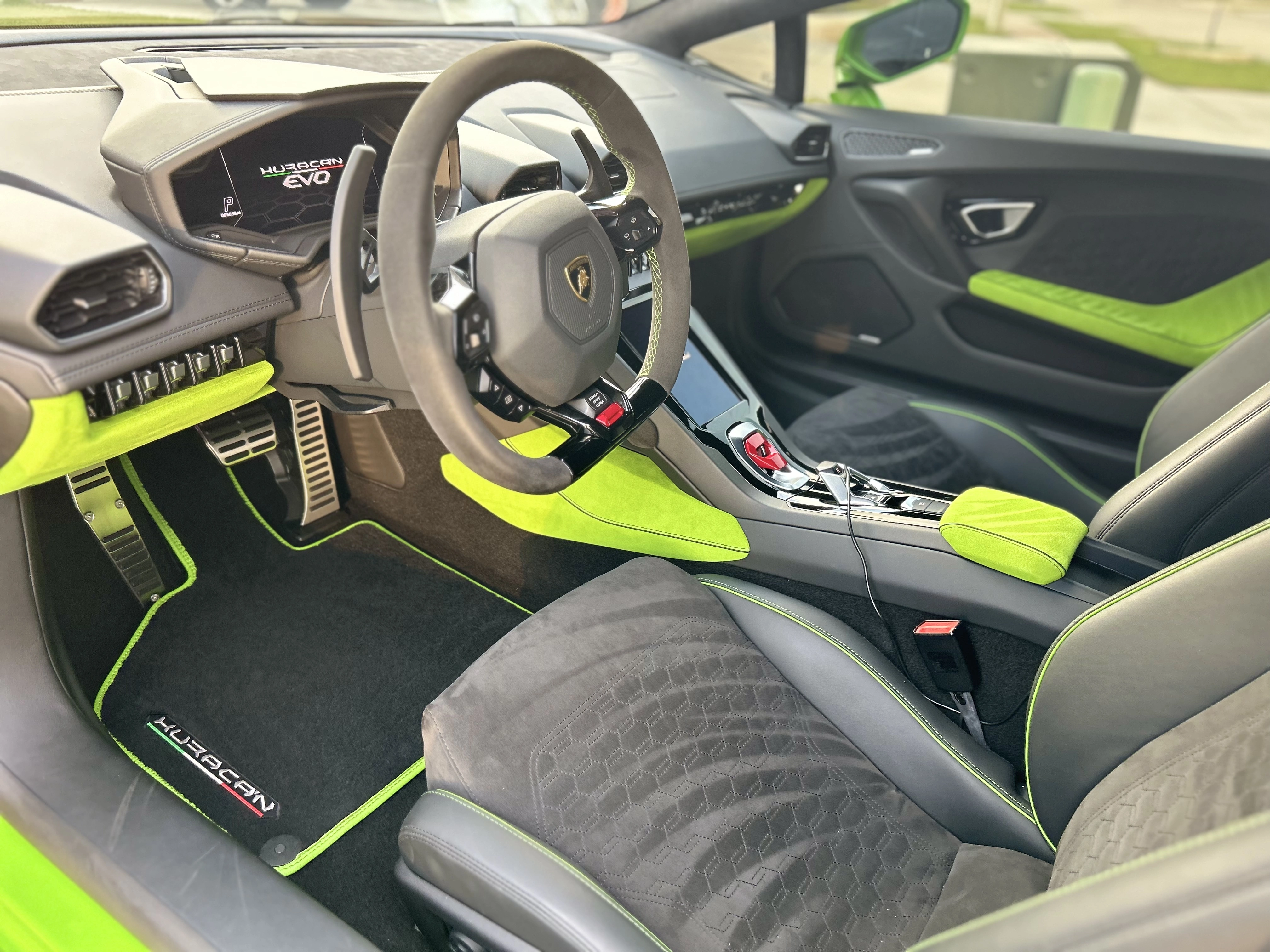 Complete Interior Detail